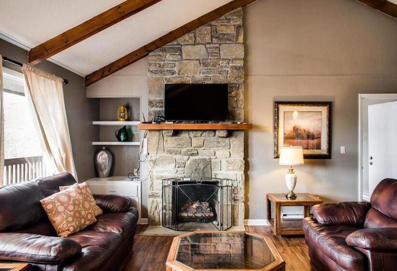 Szálloda Cliff Dwellers Inn