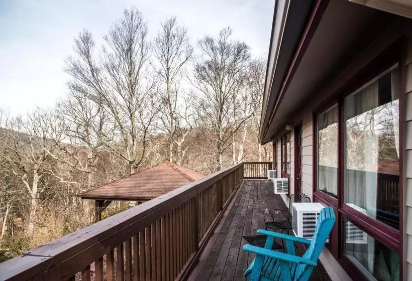 호텔 Cliff Dwellers Inn