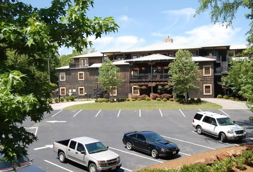 ホテル Creekside Lodge And Event Center