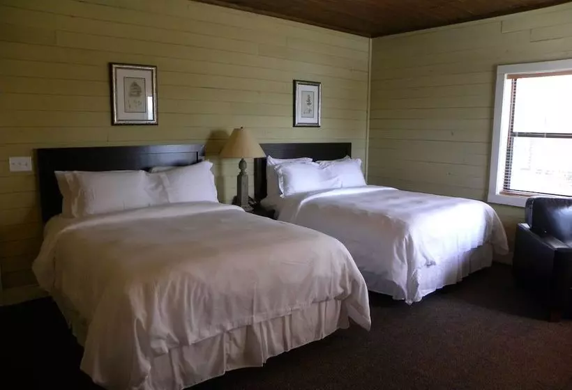 ホテル Creekside Lodge And Event Center