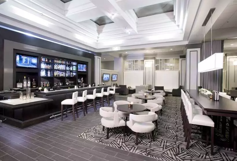 هتل Crowne Plaza Greenville, An Ihg