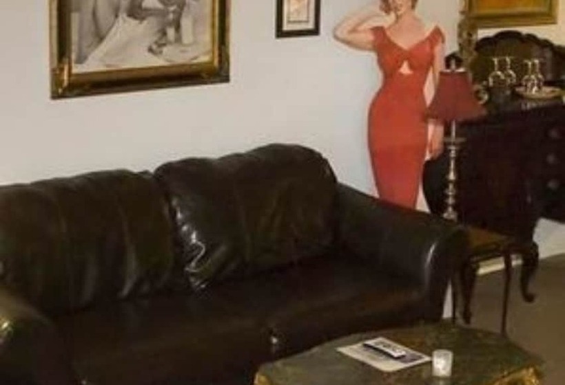 ホテル Echo Canyon Spa Resort