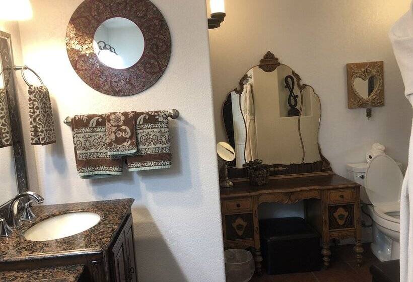 ホテル Echo Canyon Spa Resort