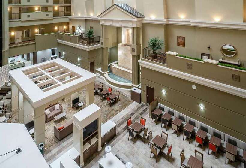 فندق Embassy Suites By Hilton Nashville At Vanderbilt