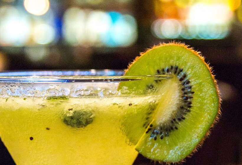 فندق Embassy Suites By Hilton Nashville At Vanderbilt