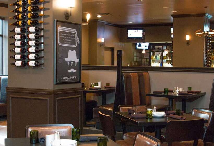 فندق Embassy Suites By Hilton Nashville At Vanderbilt