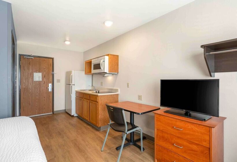 בית מלון כפרי Extended Stay America Select Suites Cleveland Avon