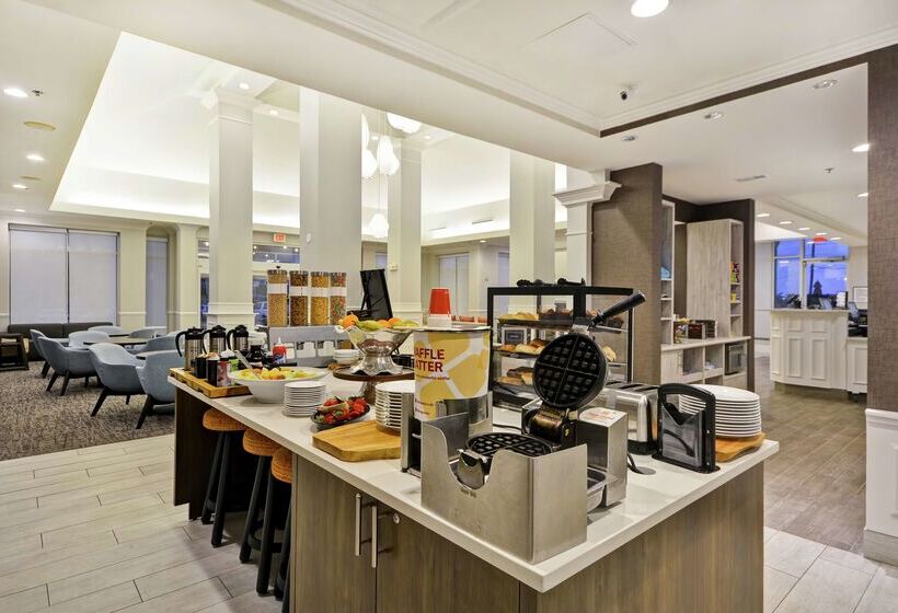 Отель Hilton Garden Inn Gulfport Airport