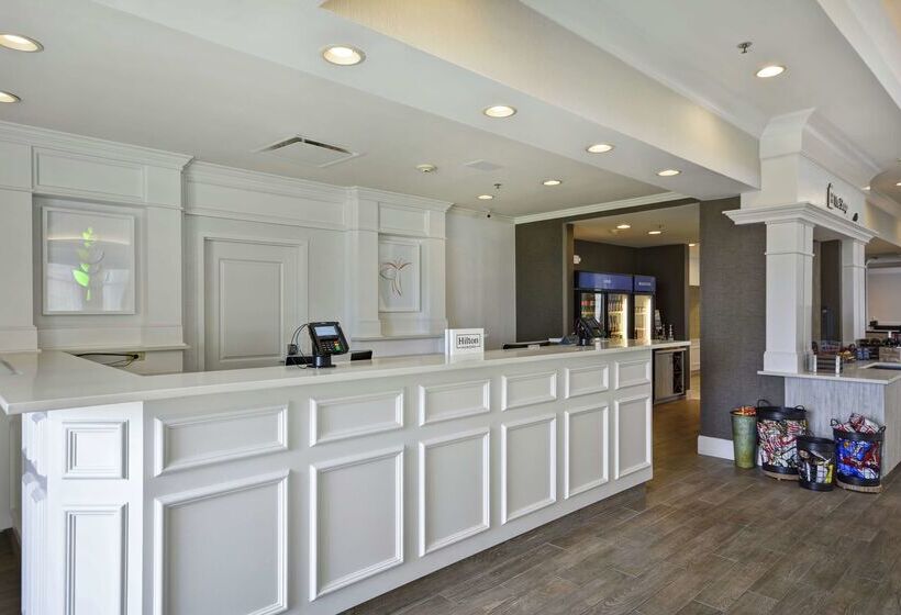 Отель Hilton Garden Inn Gulfport Airport