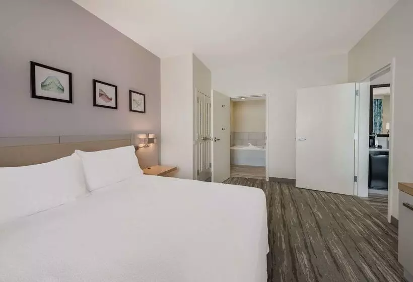 فندق Hilton Garden Inn Rockford