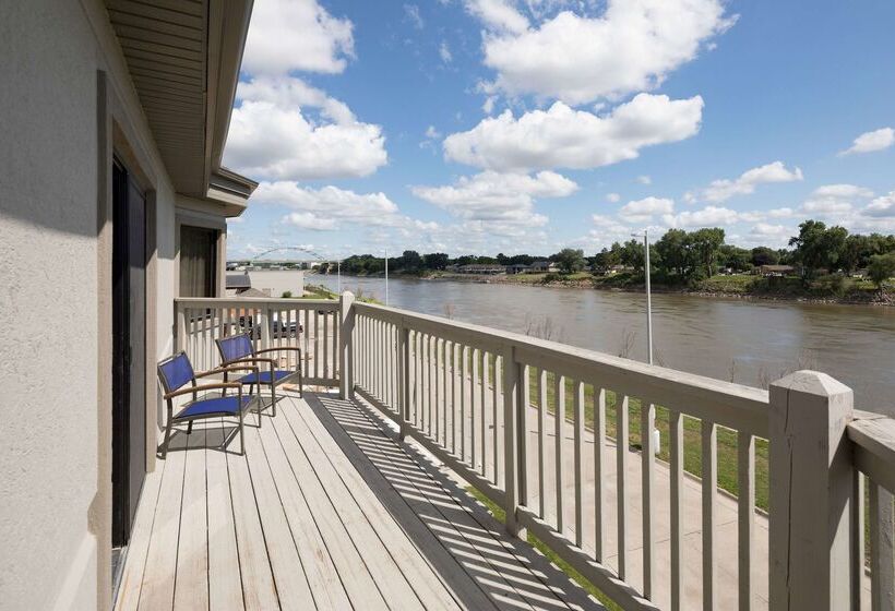 בית מלון כפרי Hilton Garden Inn Sioux City Riverfront