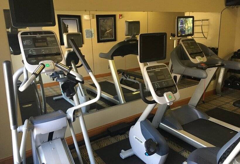 فندق Holiday Inn Express & Suites Albermarle By Ihg