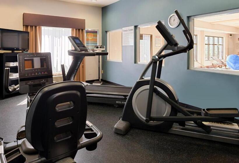 ホテル Baymont By Wyndham Bessemer