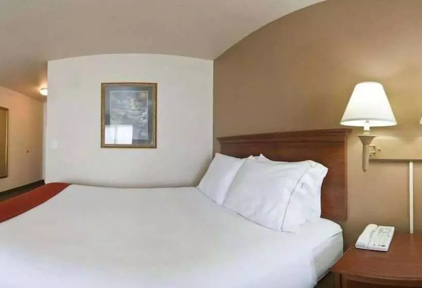 Holiday Inn Express Hotel & Suites Brookings, An Ihg