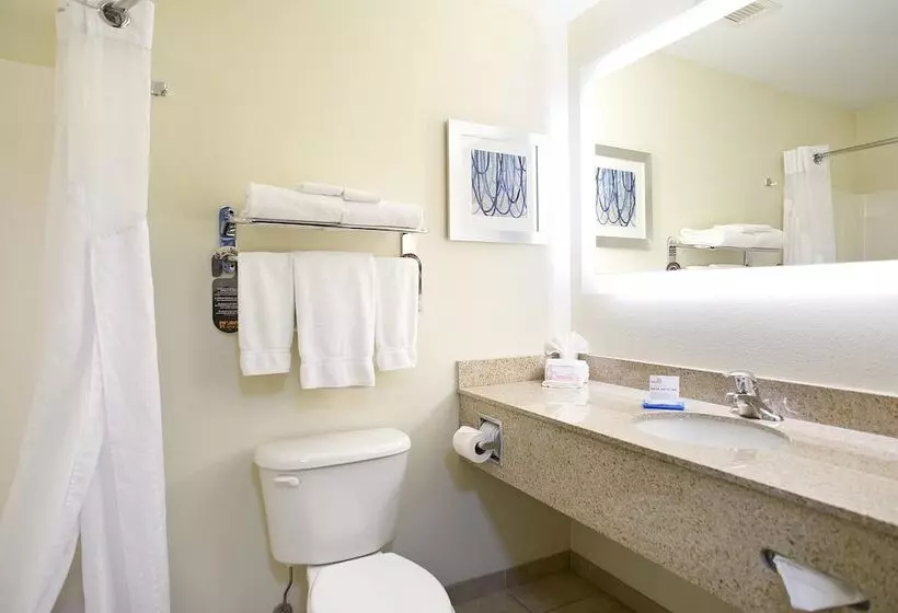 Holiday Inn Express Hotel & Suites Brookings, An Ihg