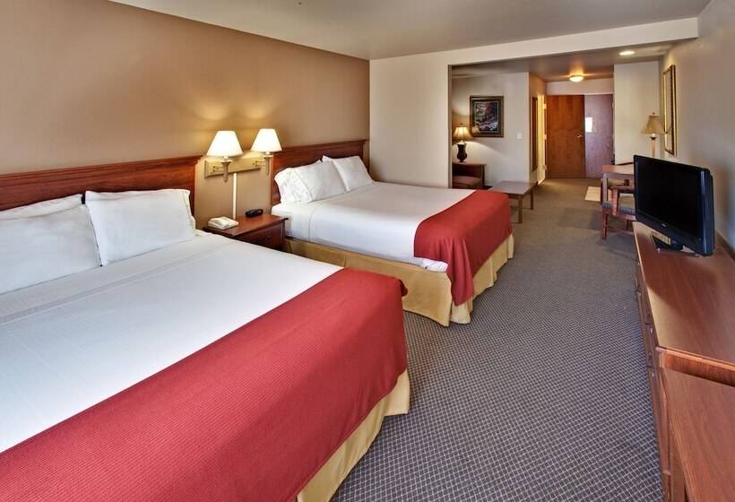 Holiday Inn Express Hotel & Suites Brookings, An Ihg