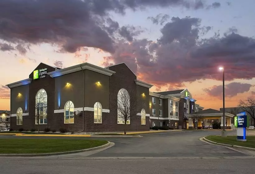 Holiday Inn Express Hotel & Suites Brookings, An Ihg