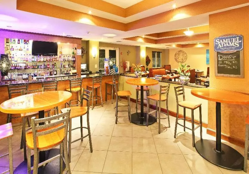 호텔 Hyatt House Bentonville Rogers