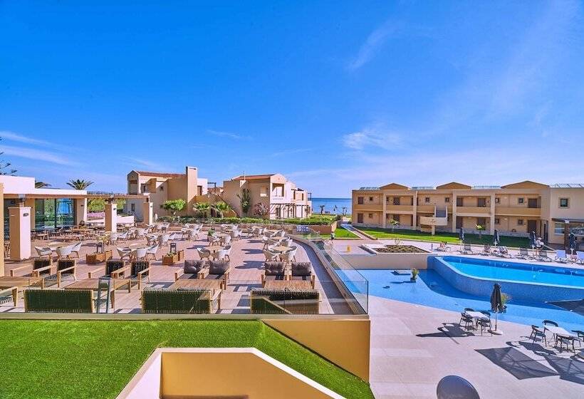 Silver Beach Hotel & Apartments