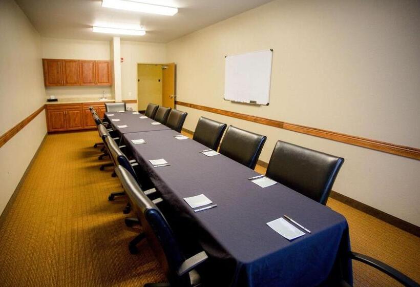 호텔 Sleep Inn & Suites Conference Center