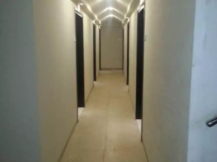 هتل Sunny International