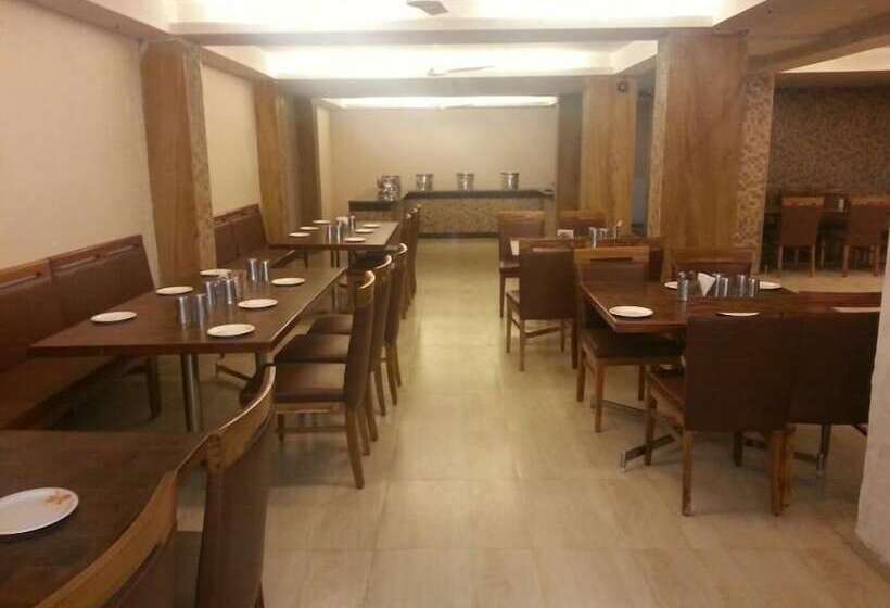 هتل Sunny International