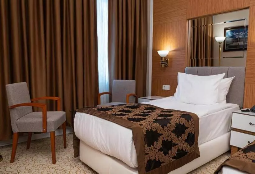 Отель The Green Park  Diyarbakir