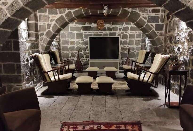 هتل The Green Park Diyarbakir