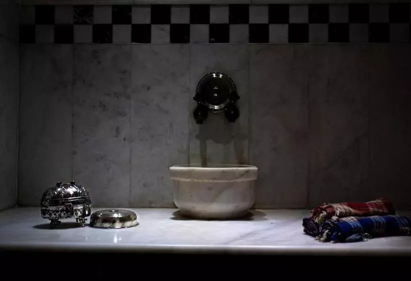 Отель The Green Park  Diyarbakir