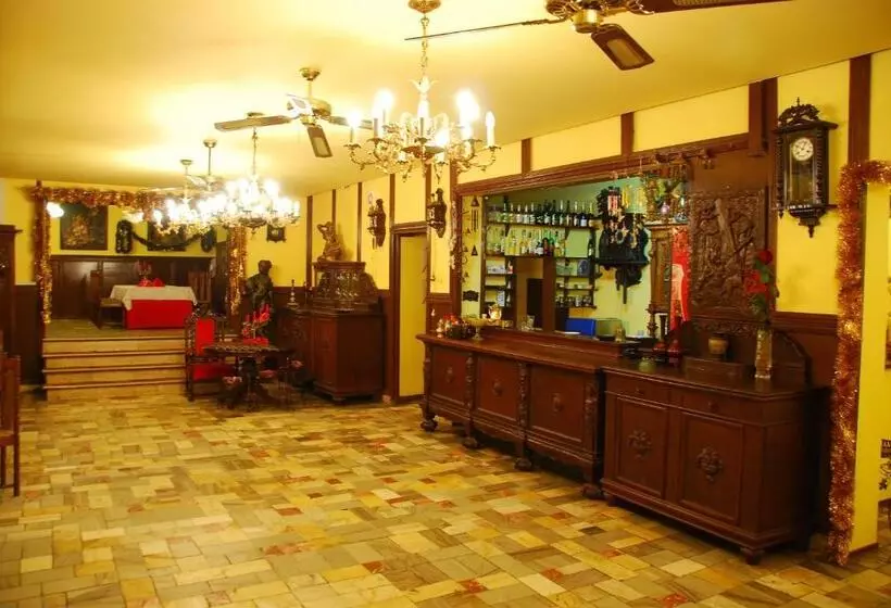 Отель Noclegi U Marii