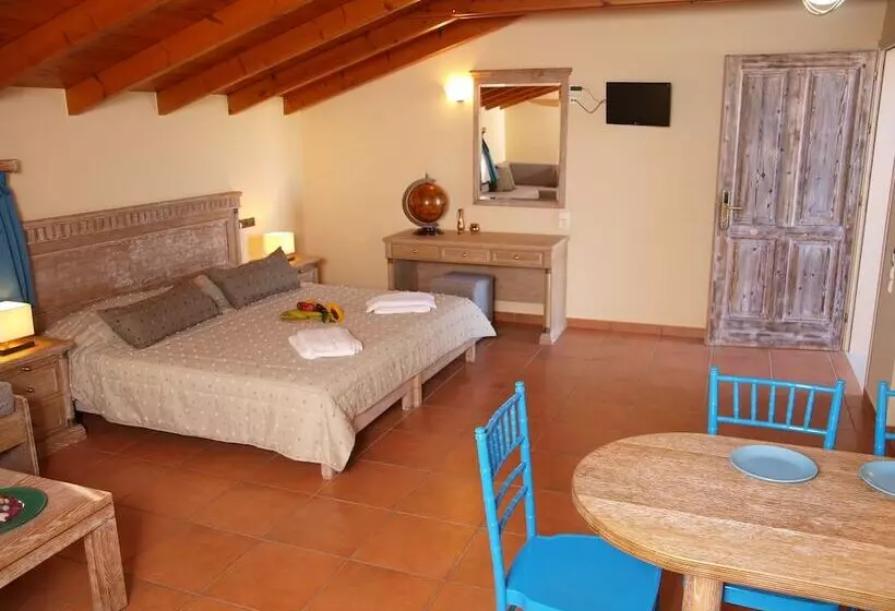 Mylos Hotel Apartments