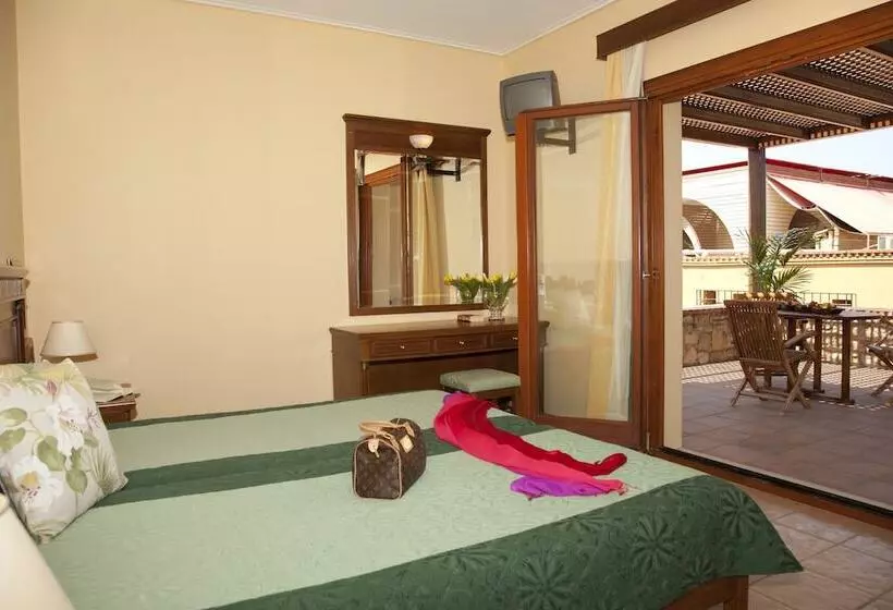 Mylos Hotel Apartments