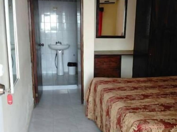 Aparta Hotel Vista Tropical