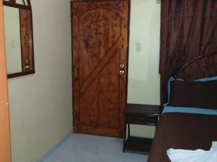 Aparta Hotel Vista Tropical