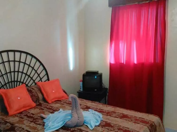 Aparta Hotel Vista Tropical