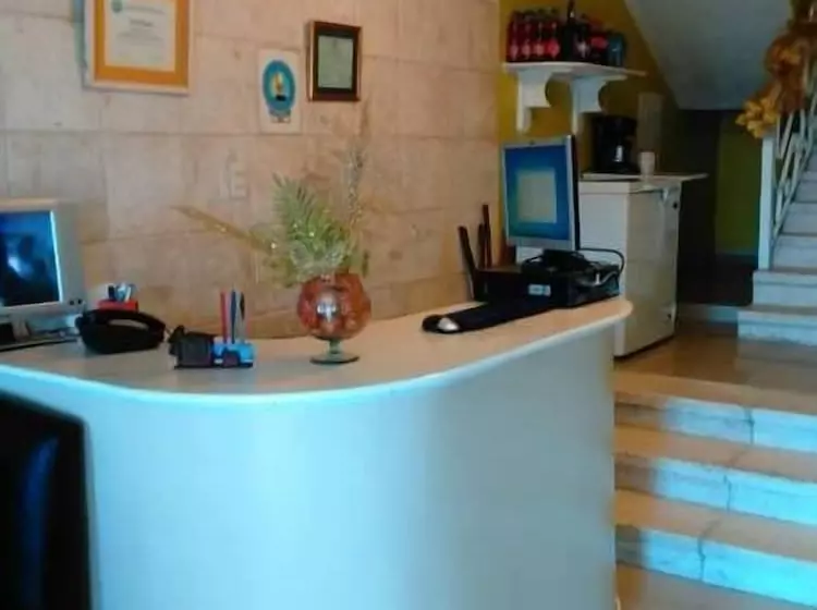 Aparta Hotel Vista Tropical