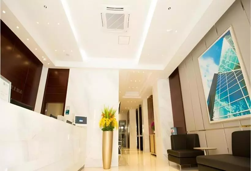 Hotelli City Comfort Inn Wuhan Wuchang Railway Station East Square