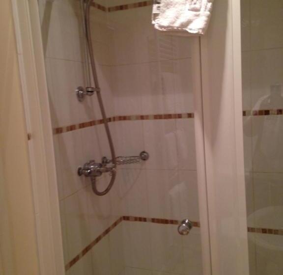 호스텔 The George At Ashley