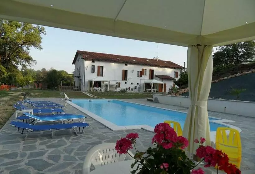 Aamiaismajoitus (B&B) Cascina Gardina