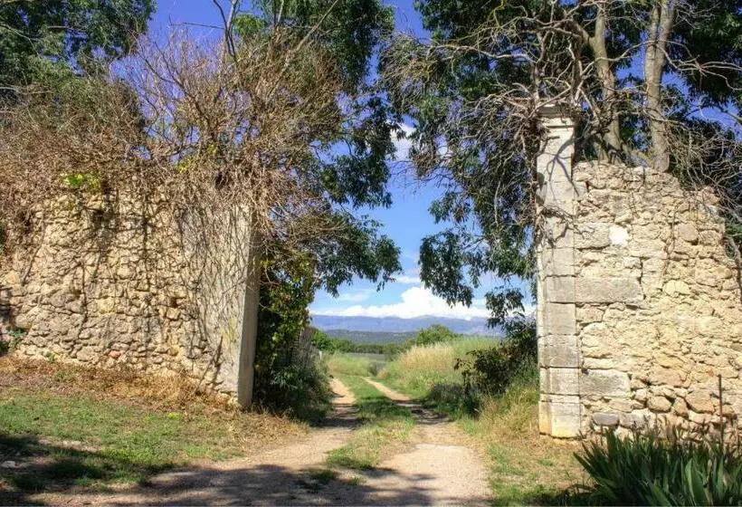 Aamiaismajoitus (B&B) La Colombiere Du Château