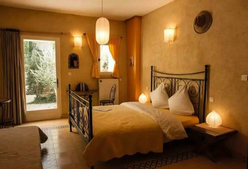 Aamiaismajoitus (B&B) La Colombiere Du Château