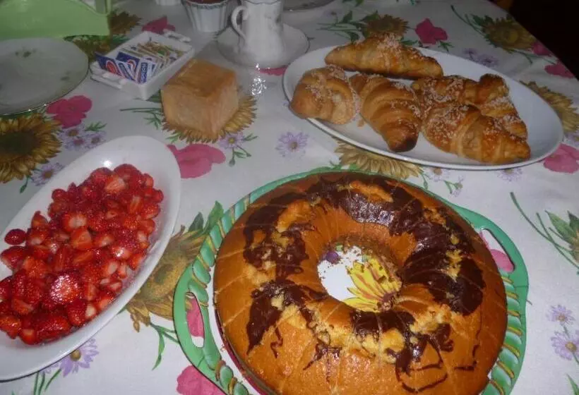 Aamiaismajoitus (B&B) La Zavirna