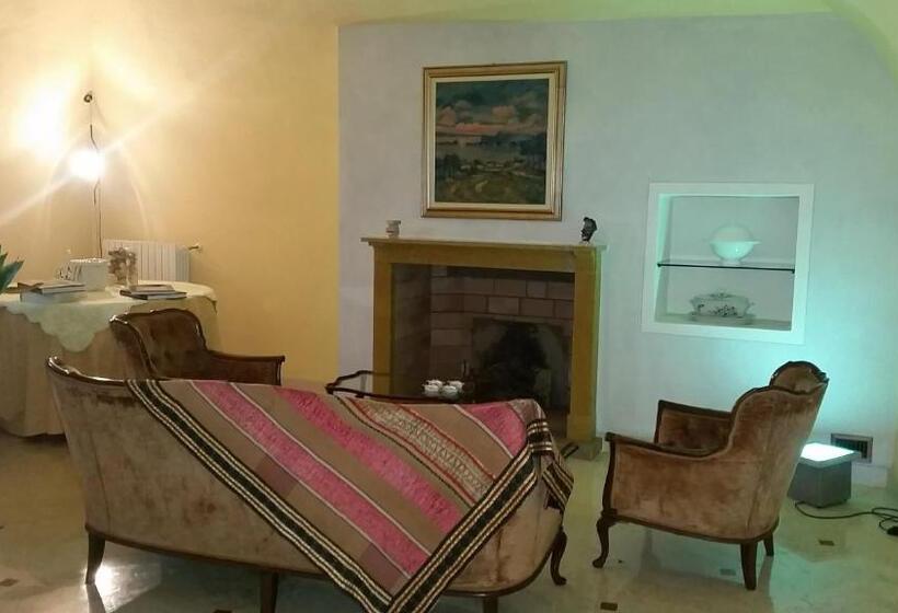 ホテル Agrigturismo Monte Cicogna