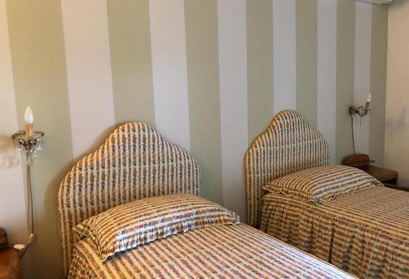 ホテル Agrigturismo Monte Cicogna