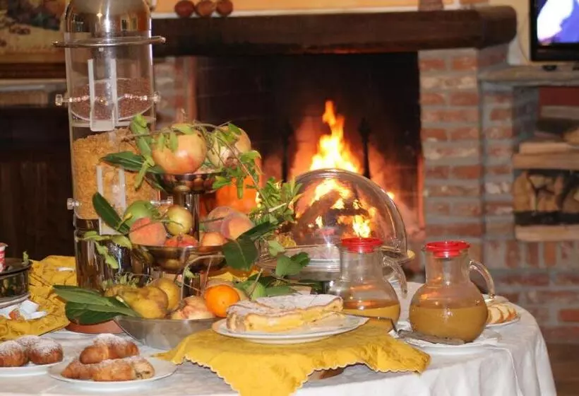 ホテル De La Ville