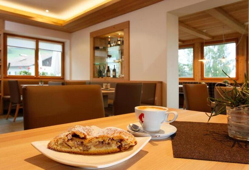 בית מלון כפרי Gasthof Weber