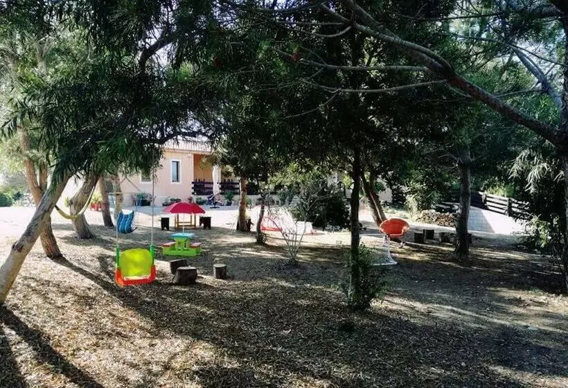 هتل Il Lentischio Del Sinis