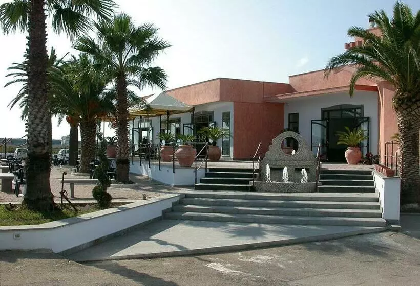 Hotelli L  Anicre