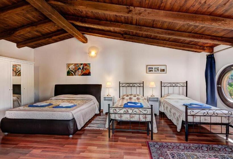 בית מלון כפרי Relais Villaggio Azzurro