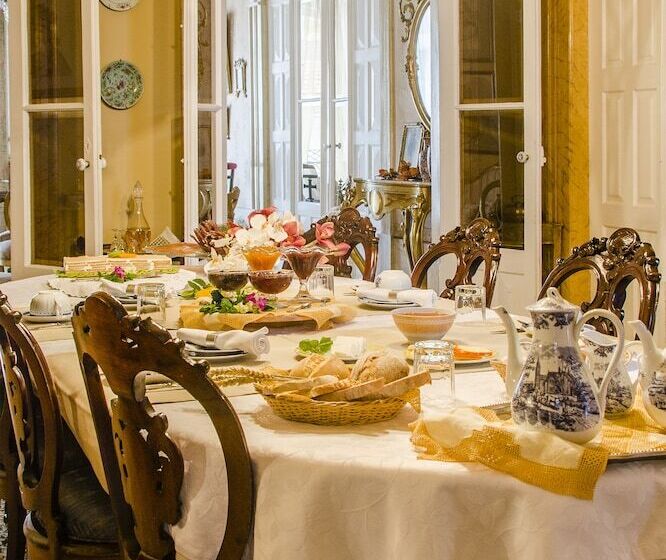 펜션 Casa Da Avo   Turismo De Habitacao